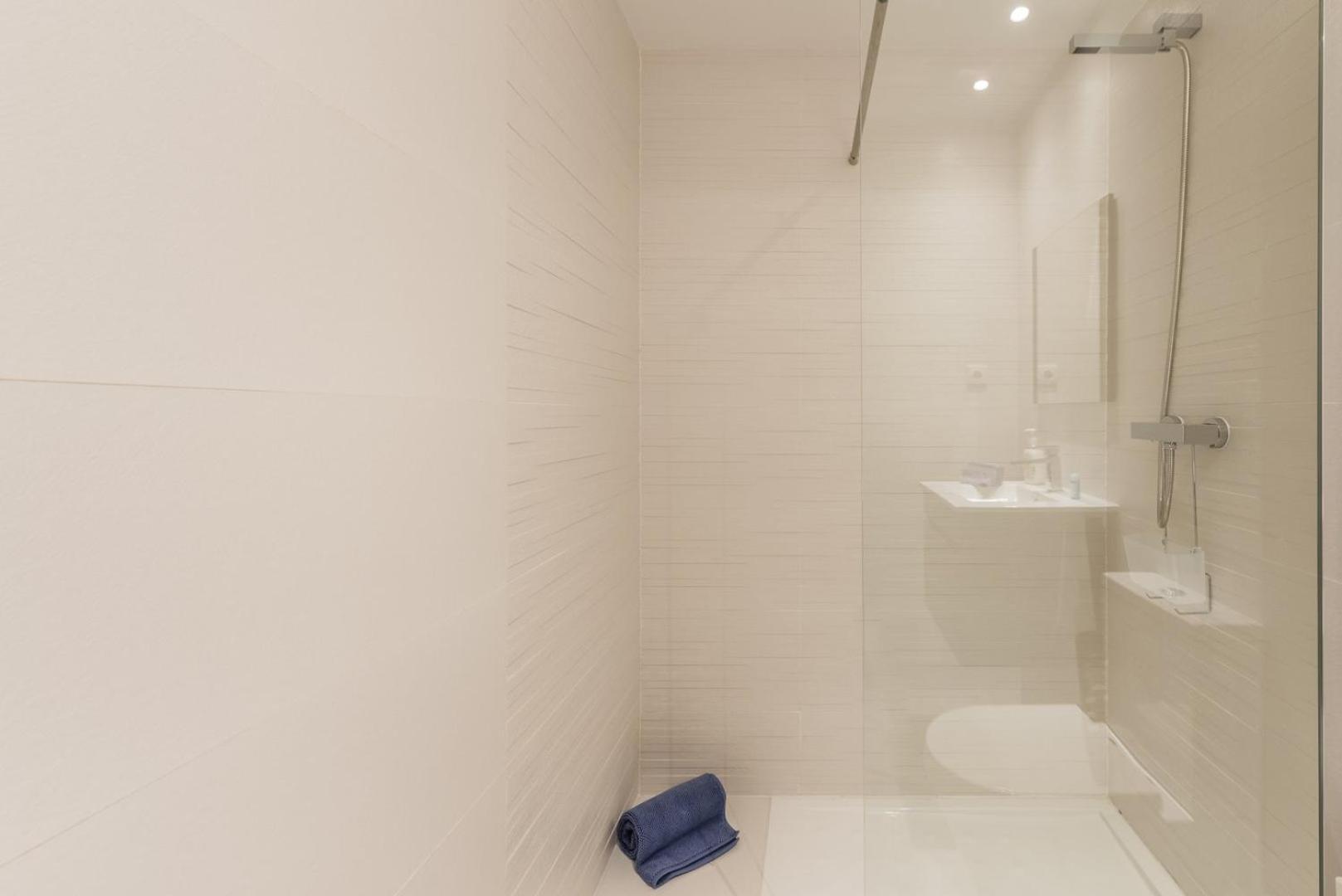 Guestready - Belas Artes Duplex Порту Экстерьер фото